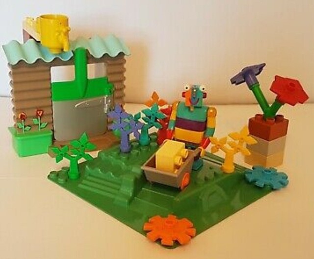 lego duplo little robots